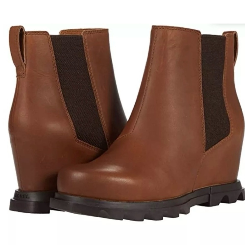 SOREL Women's Joan of Arctic Wedge III Chelsea in Hazelnut, Blackened Brown US 5